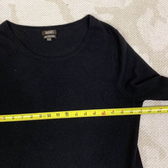 Badgley Mischka 100% merino wool sweater - Picture 10 of 12